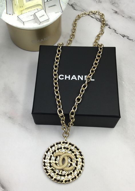 Chanel Necklace CN2301