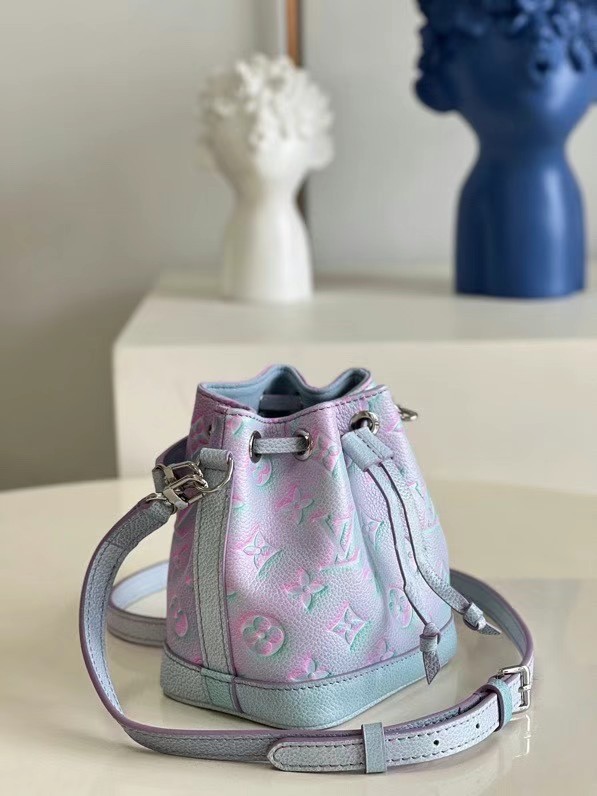 Louis Vuitton MINI NEONOE M81626 blue