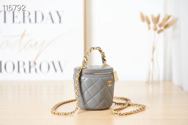 CHANEL VANITY WITH CHAIN Lambskin & Gold-Tone Metal AS2873 gray