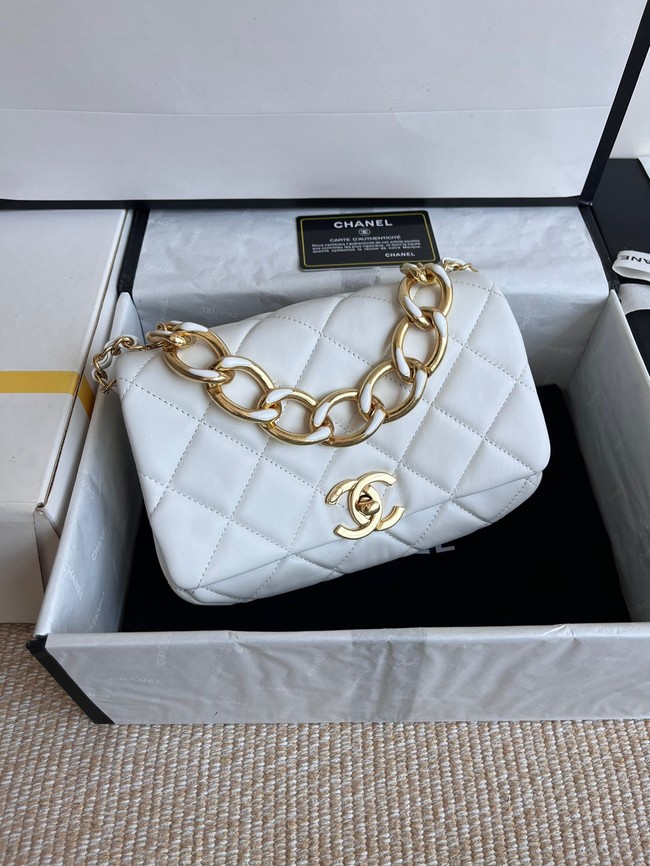 Chanel FLAP BAG Lambskin & Gold-Tone Metal AS3366 white