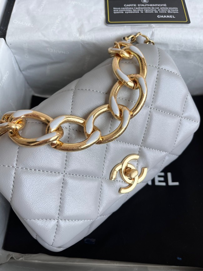 Chanel FLAP BAG Lambskin & Gold-Tone Metal AS3375 gray