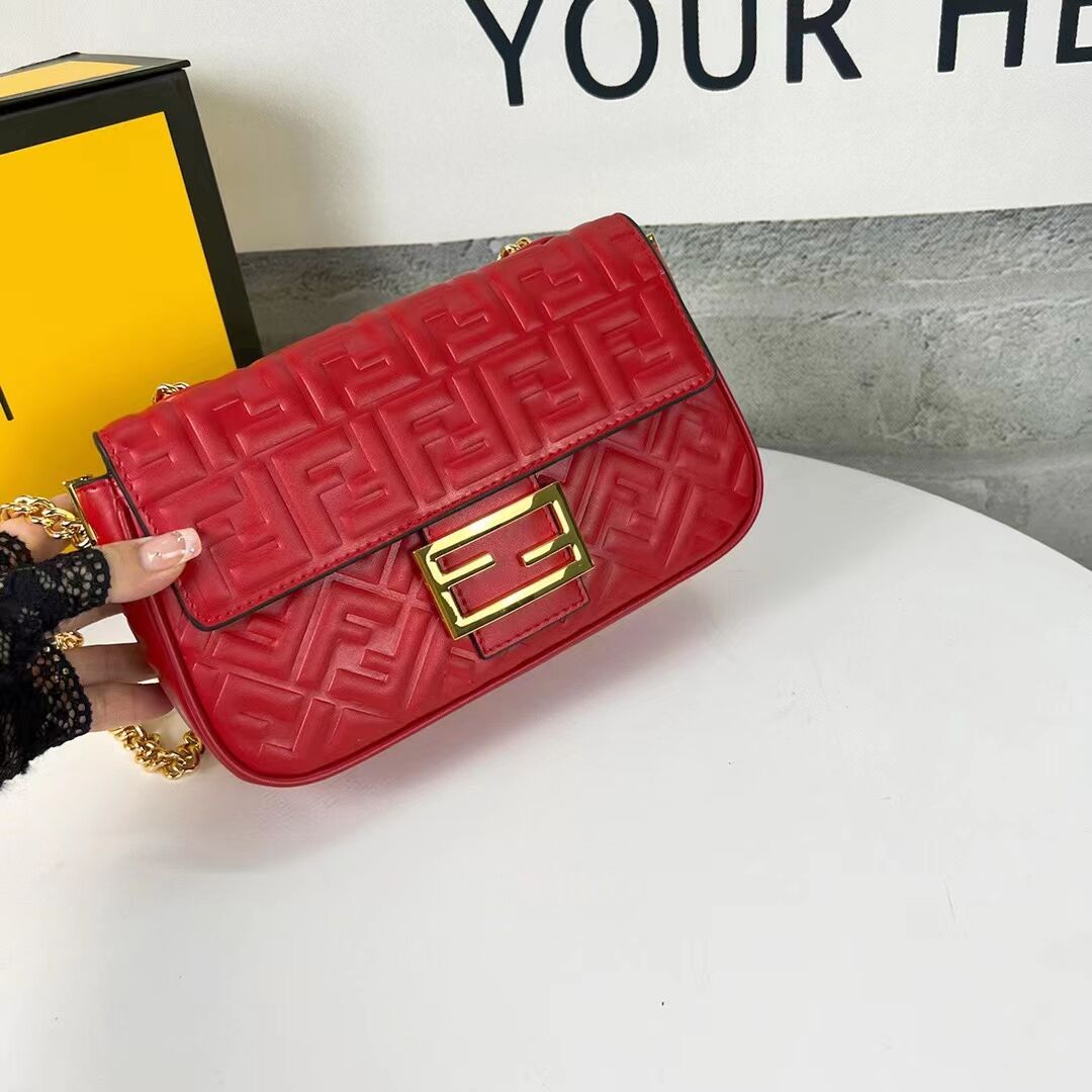 Fendi Baguette nappa leather bag F0881 red