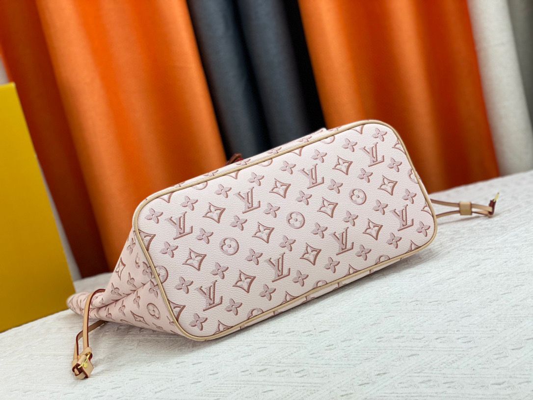 Louis Vuitton NEVERFULL MM M20921 White