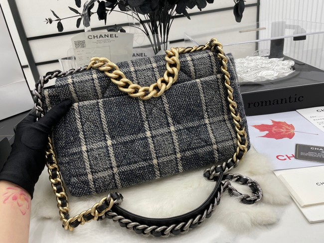 CHANEL 19 Flap Bag Wool Tweed & gold-Finish Metal AS1161 gray