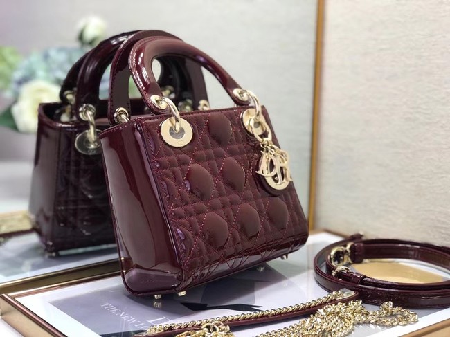 MINI LADY DIOR BAG Patent Cannage Calfskin M0505O burgundy