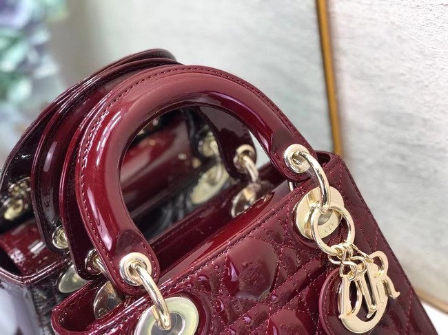 MINI LADY DIOR BAG Patent Cannage Calfskin M0505O burgundy