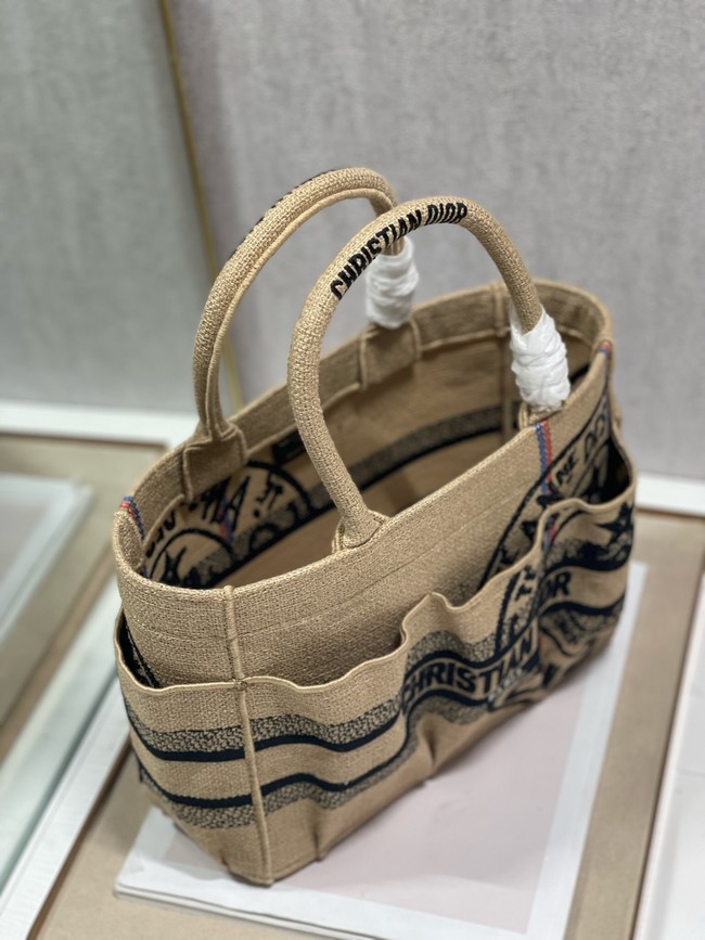 MEDIUM DIOR BOOK TOTE Embroidery 9018