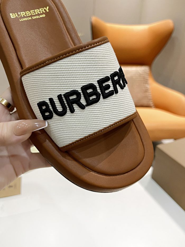 Burberry Shoes BBS00003