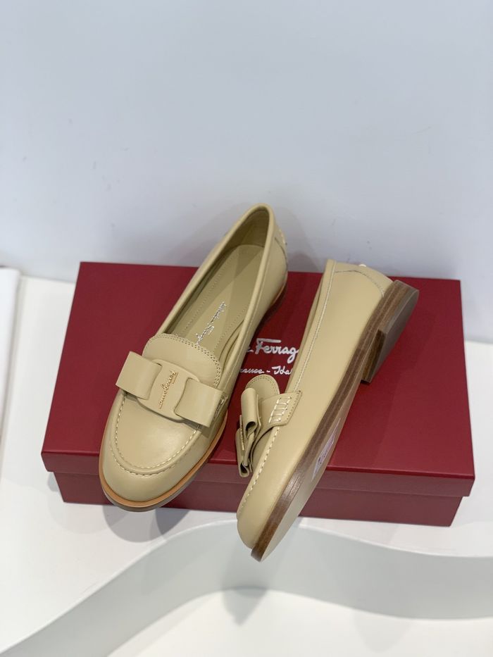 Ferragamo Shoes FMS00044