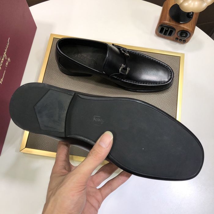 Ferragamo Shoes FMS00066