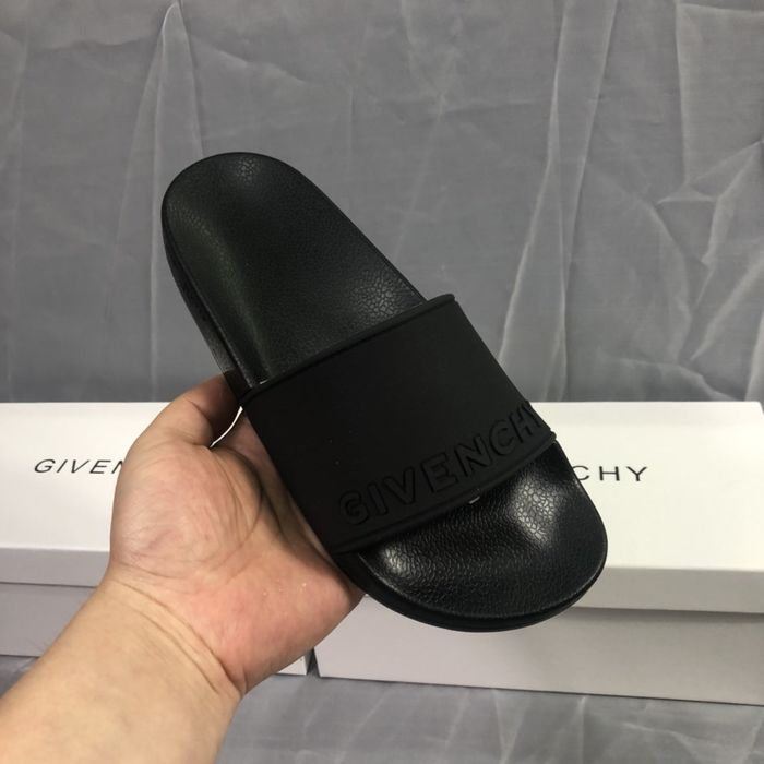 Givenchy Couple Shoes GHS00005