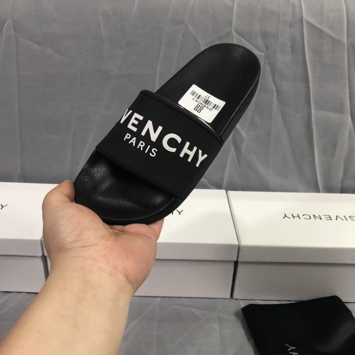 Givenchy Couple Shoes GHS00011