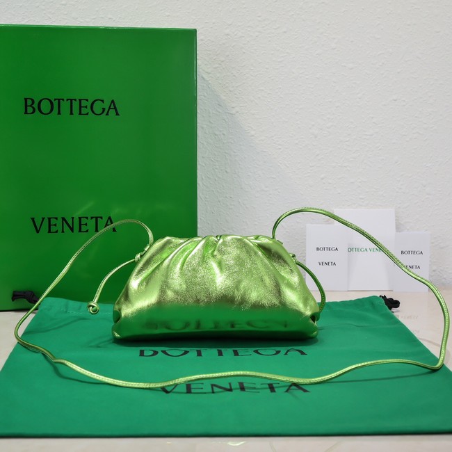 Bottega Veneta Mini intrecciato leather clutch with strap 585852 green