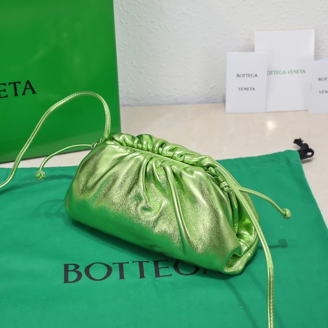 Bottega Veneta Mini intrecciato leather clutch with strap 585852 green