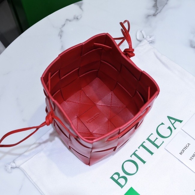 Bottega Veneta Small Cassette Bucket Bag 680218 red