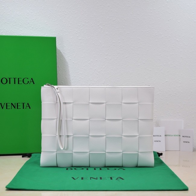 Bottega Veneta Pouch 651409 white