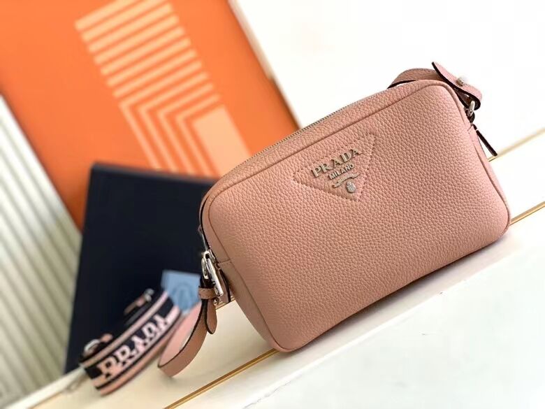 Prada Leather bag with shoulder strap 1DB820 pink