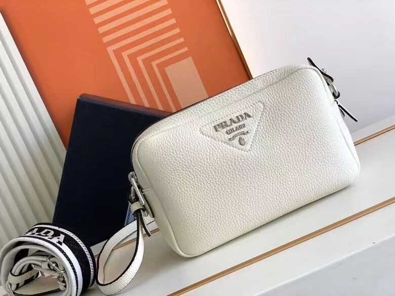 Prada Leather bag with shoulder strap 1DB820 white