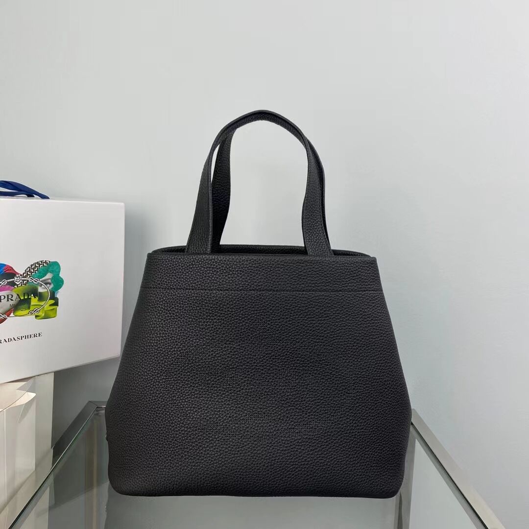 Prada leather tote bag 1AG833 black