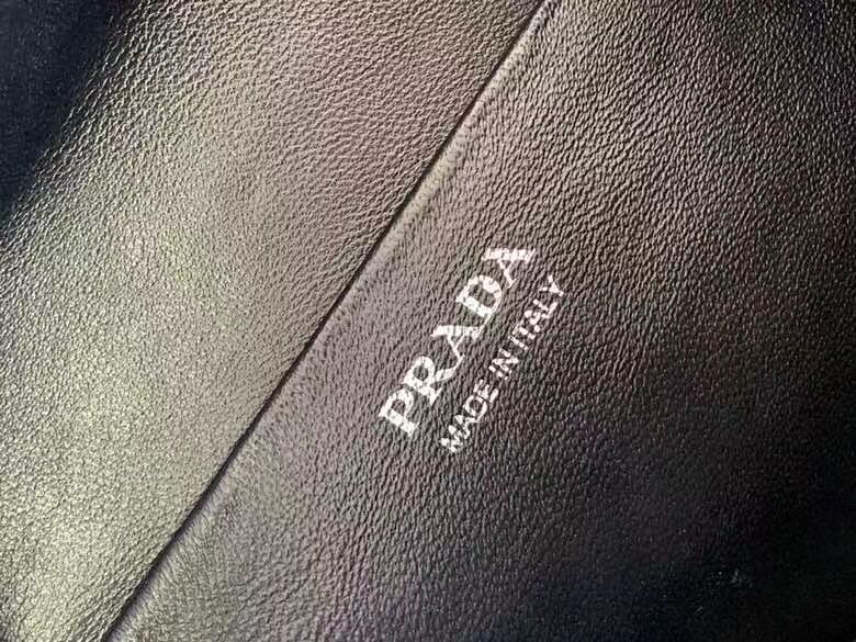 Prada leather tote bag 1BD663 black