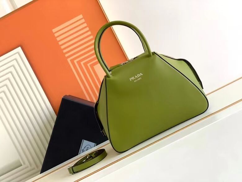 Prada Small leather Supernova handbag 1BA366 green