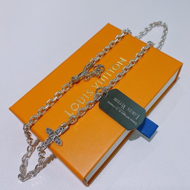 Louis Vuitton Necklace CE9070