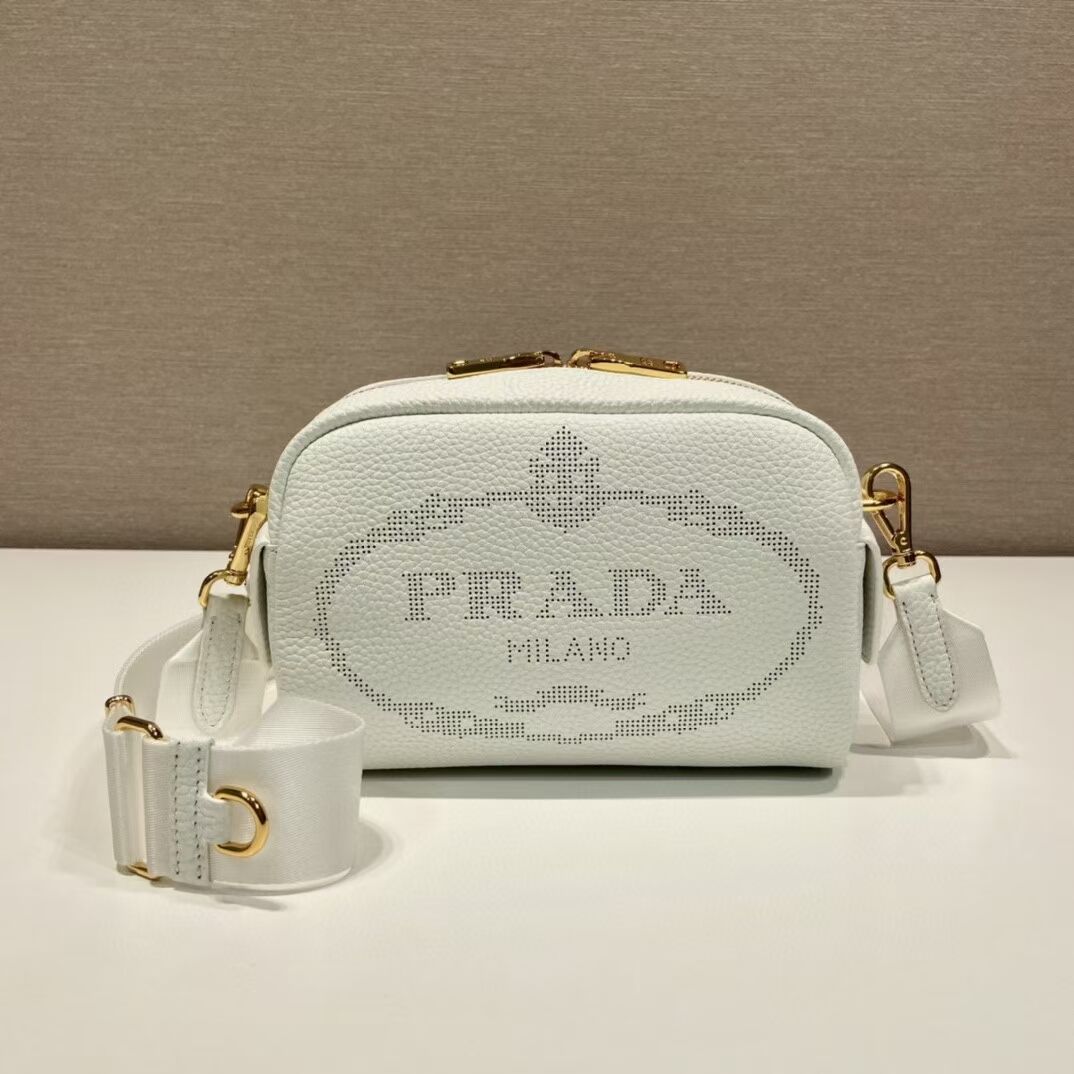 Prada Leather bag with shoulder strap 1DH781 white