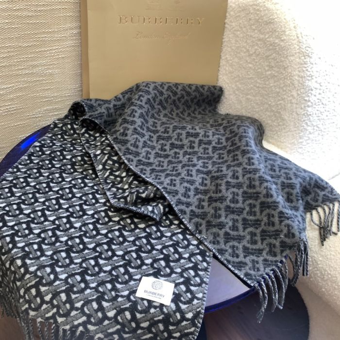 Burberry Scarf BBC00005