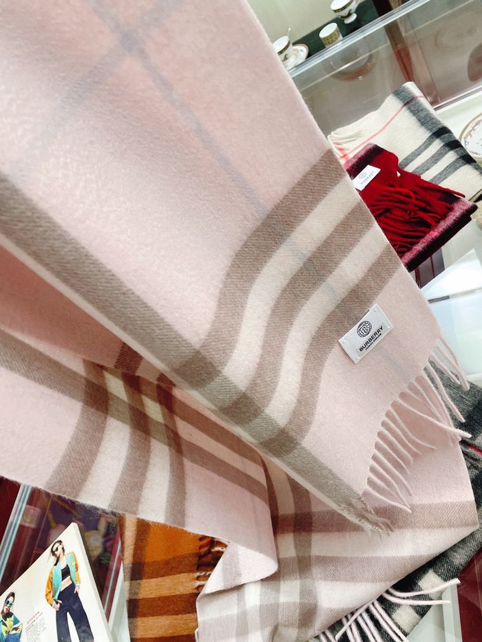 Burberry Scarf BBC00011