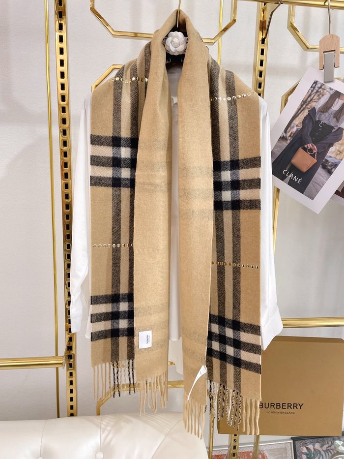 Burberry Scarf BBC00018