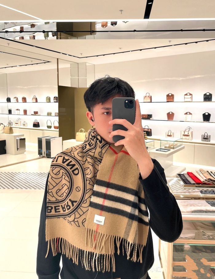 Burberry Scarf BBC00022