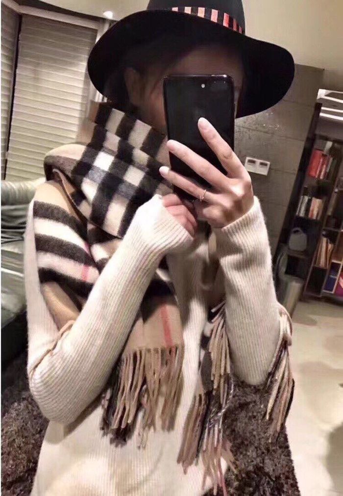 Burberry Scarf BBC00039