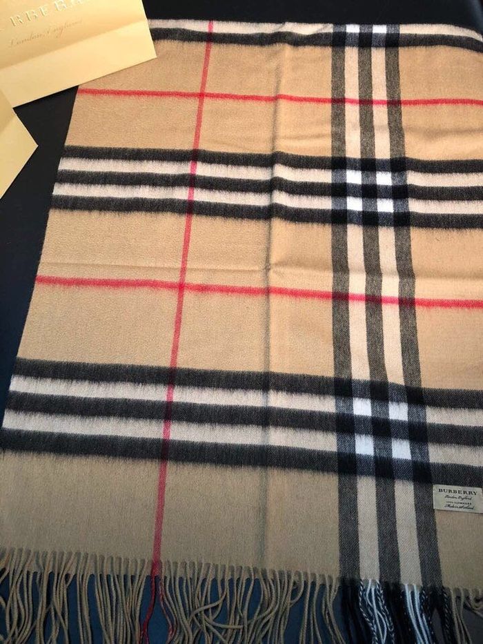 Burberry Scarf BBC00039