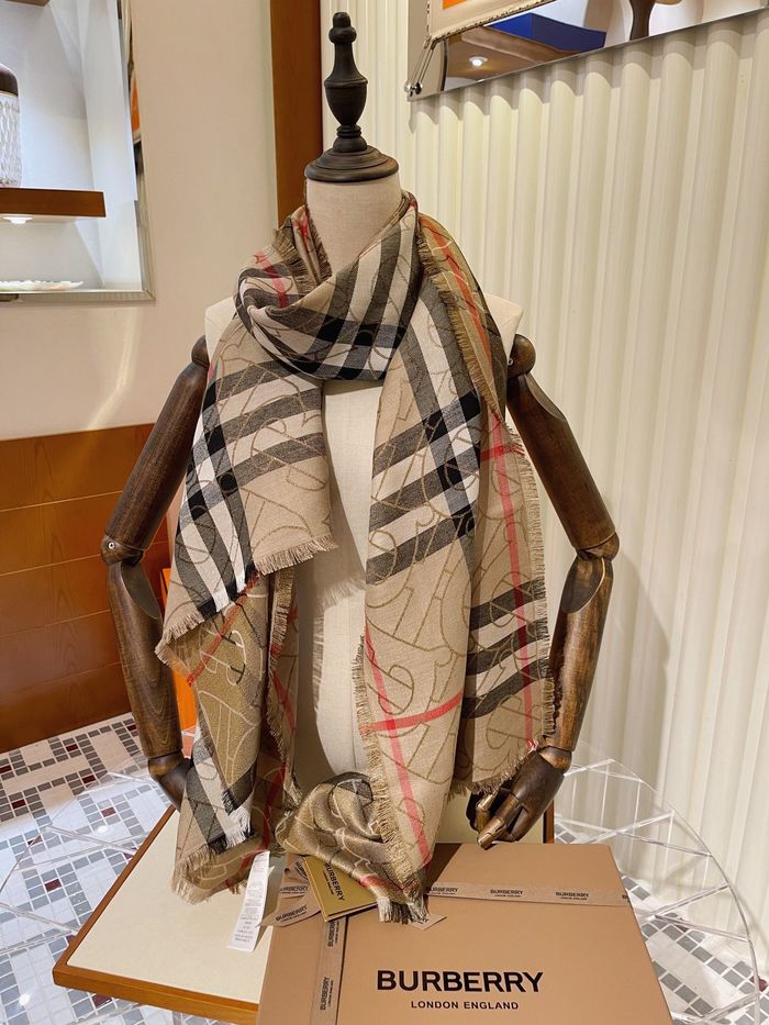 Burberry Scarf BBC00051