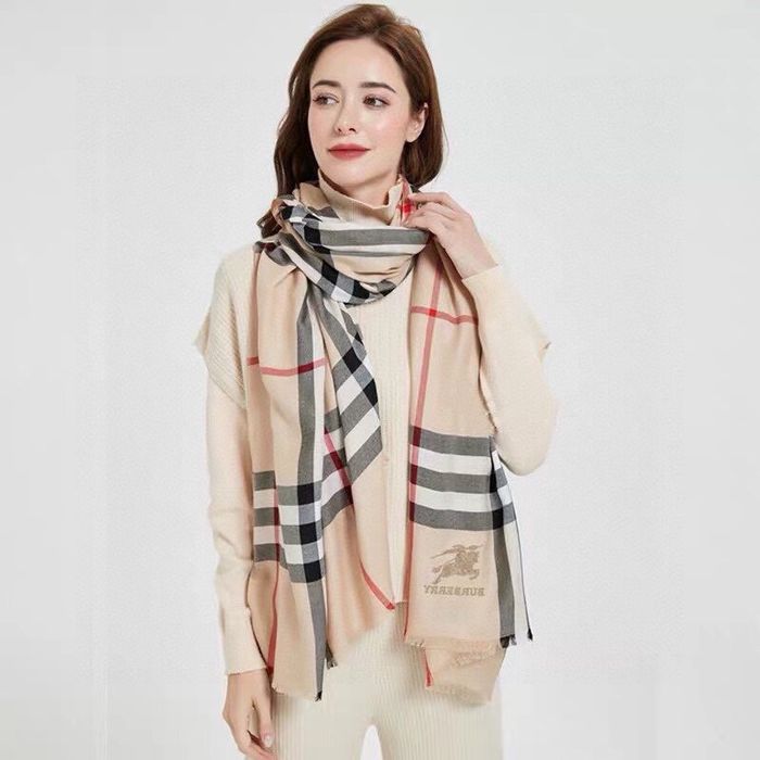 Burberry Scarf BBC00069