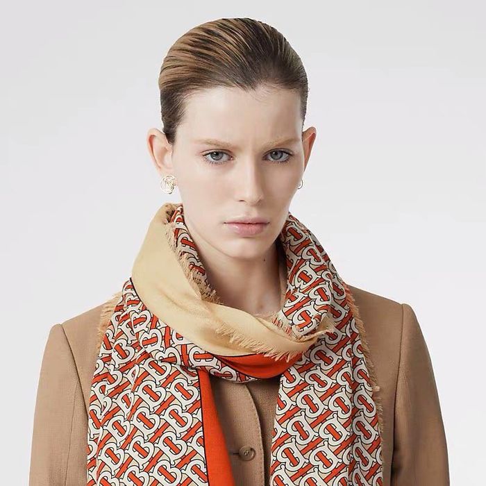 Burberry Scarf BBC00076