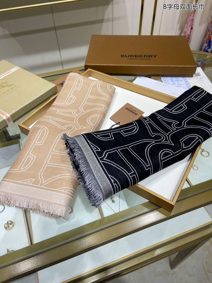 Burberry Scarf BBC00079