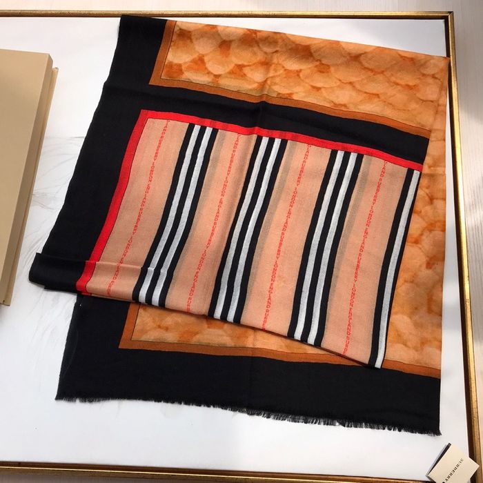 Burberry Scarf BBC00082