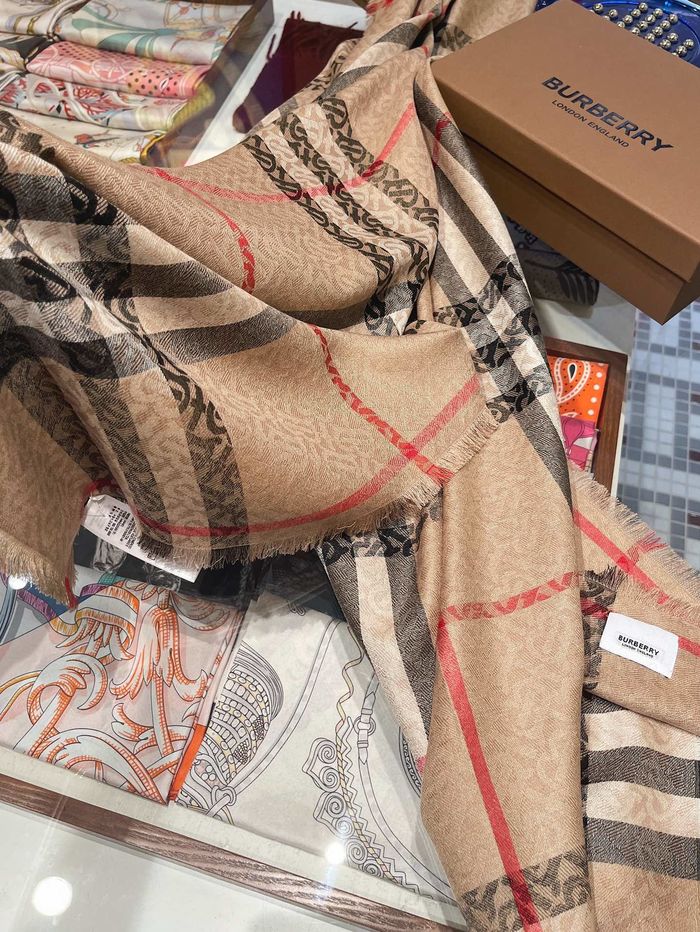 Burberry Scarf BBC00085