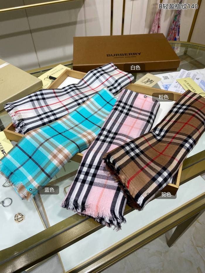 Burberry Scarf BBC00107