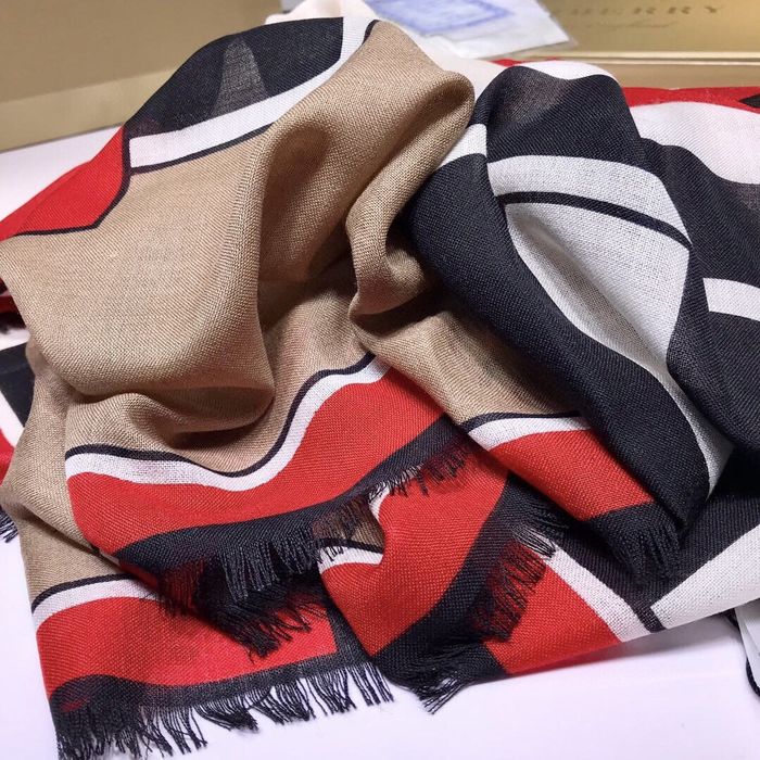 Burberry Scarf BBC00113