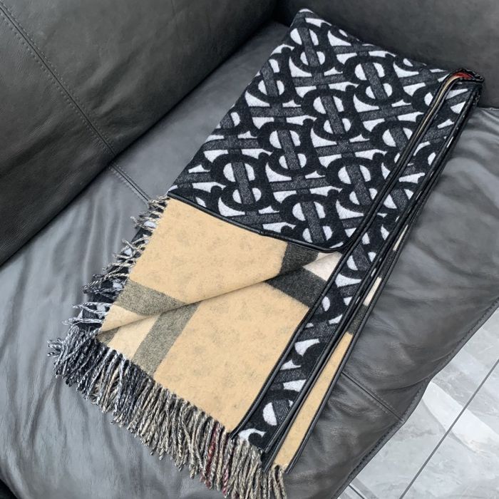 Burberry Scarf BBC00115