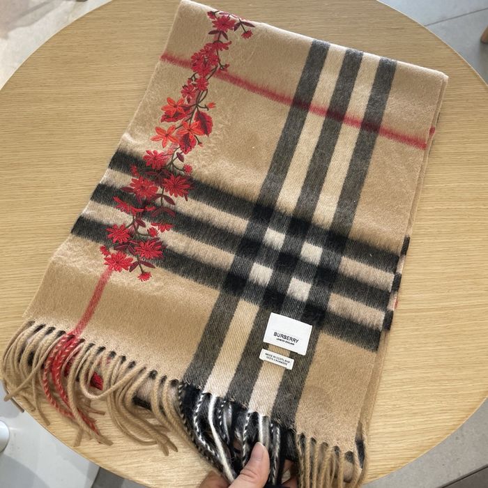 Burberry Scarf BBC00120