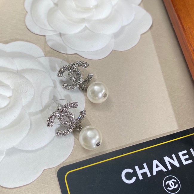 Chanel Earrings CE9204