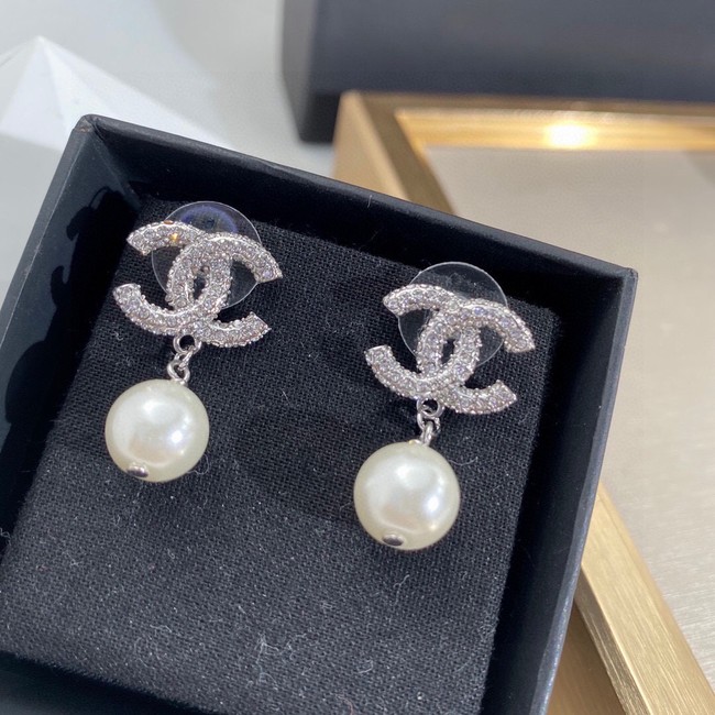 Chanel Earrings CE9204