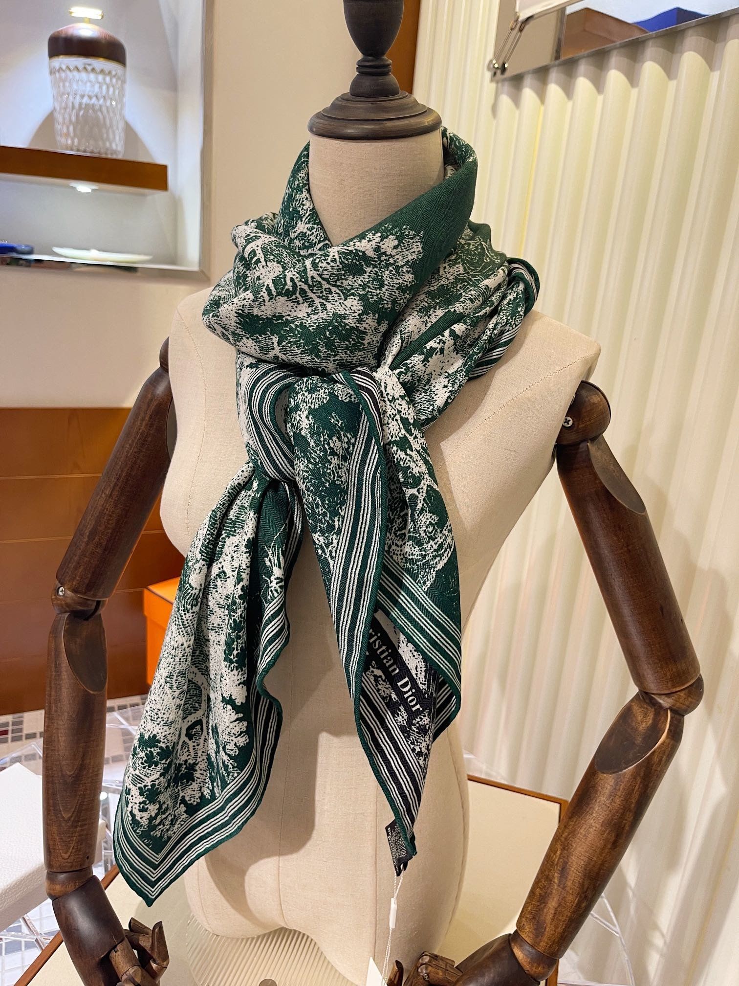 Dior Scarf DIC00147