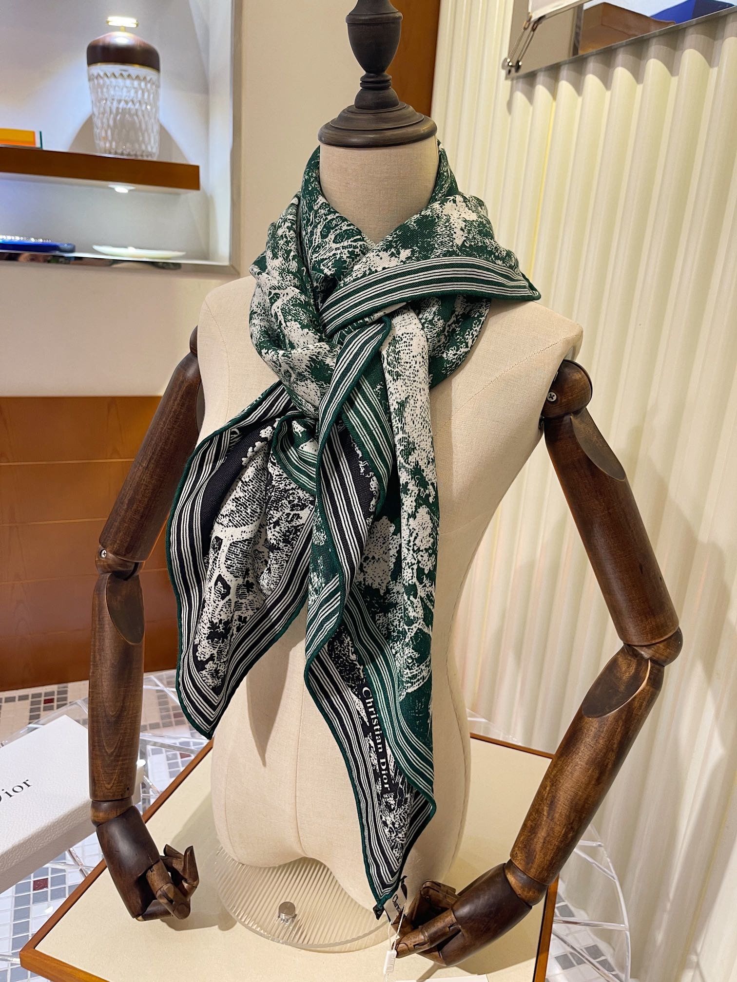 Dior Scarf DIC00147