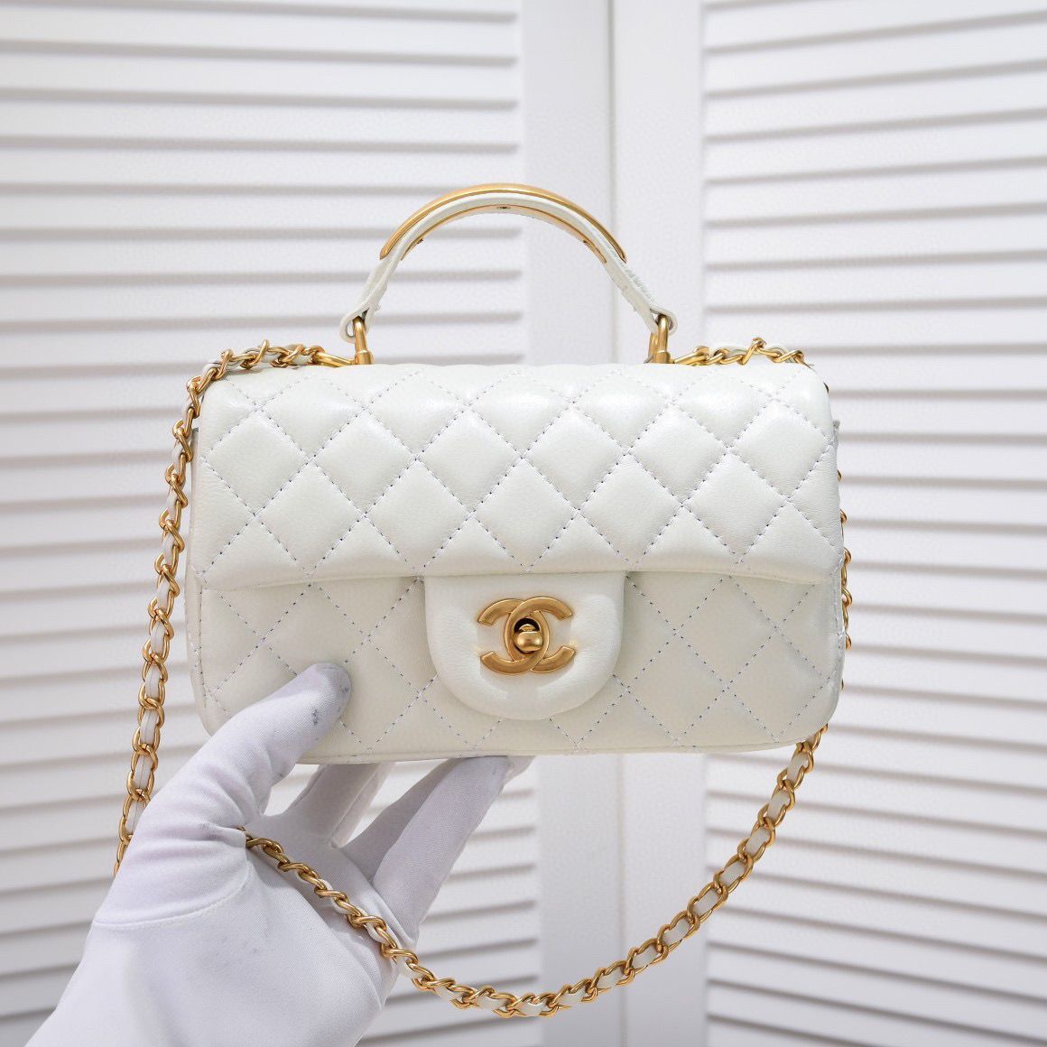 CHANEL 22B mini CF flap bag with Gold hardware top handle AS2431 White