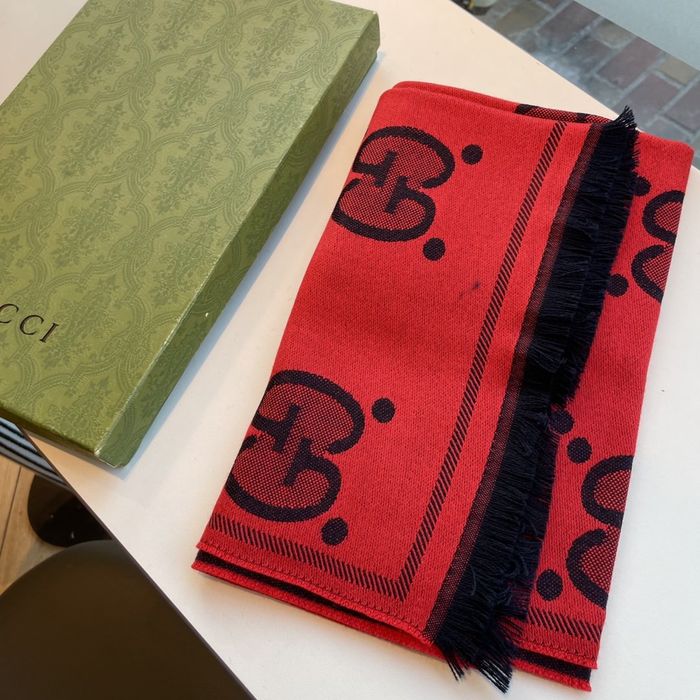 Gucci Scarf GUC00017