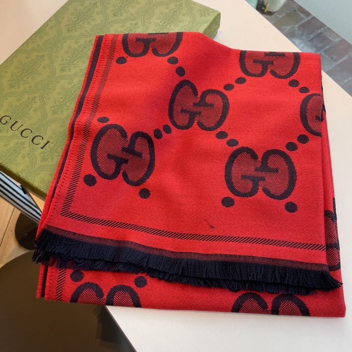 Gucci Scarf GUC00017